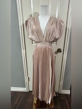 Ayana Champagne Satin Pleated Dress Size 6